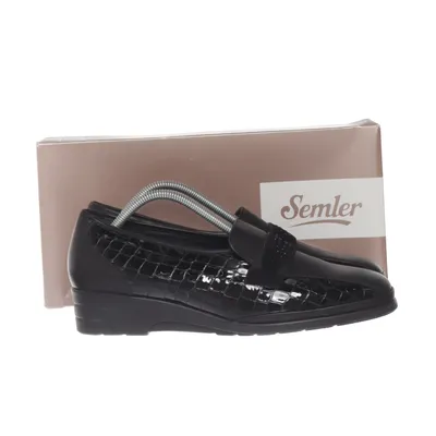 Walking shoes (Black) from Semler