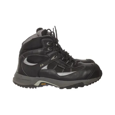Work footwear (Black, Gray) from Monitor