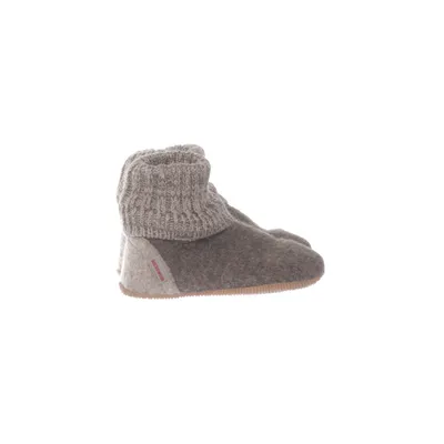 Baby booties (Brown) from Giesswein