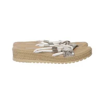 Mules (Beige, Blanc, Argent) de Stefano
