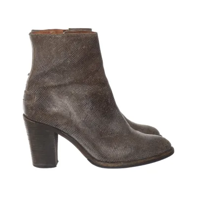 Heeled boots (Gray) from Shabbies