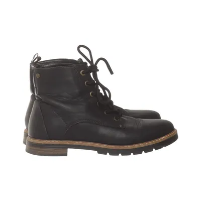Laced boots (Black) from Linear of Sweden