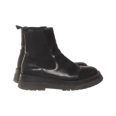 Chelsea boots (Black) from Angulus