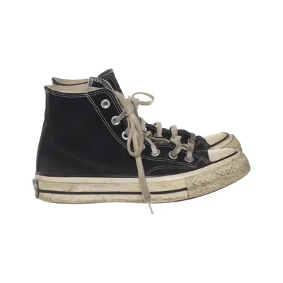 Sneakers (Black) from Converse