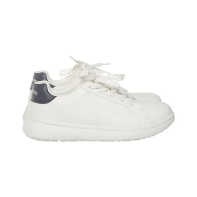 Sneakers (White) from Stormberg