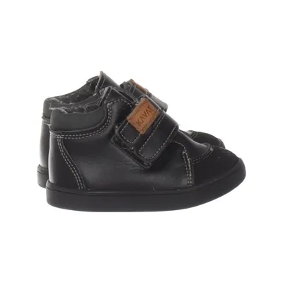 Boots (Svart) från Kavat