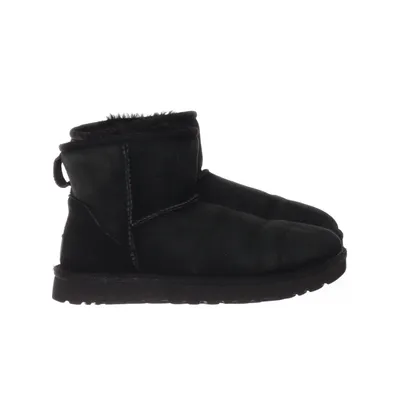 Boots (Mini) från UGG Skinn