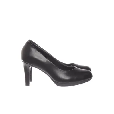 Pumps (Black) from Clarks Collection