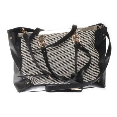 Handväska (Svart, Vit) från River Island