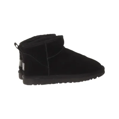 Ankle boots (Classic Ultra Min) from UGG Suede