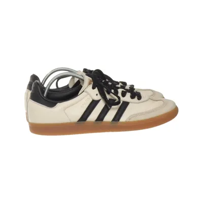 Sneakers (Samba) från Adidas