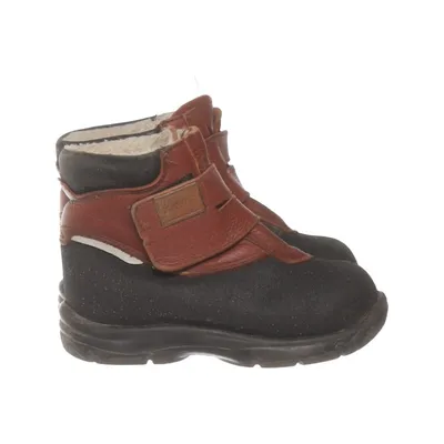 Ankle boots (Black, Brown) from Kavat
