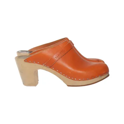 Clogs (Orange) from Swedish Hasbeens