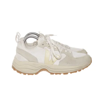 Sneakers (Beige) from Veja