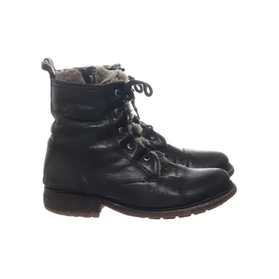 Laced boots (Black) from Frye