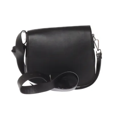 Axelremsväska (Svart) från Carin Wester
