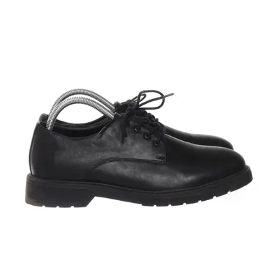 Derbyskor (Svart) från Iguassu Trade