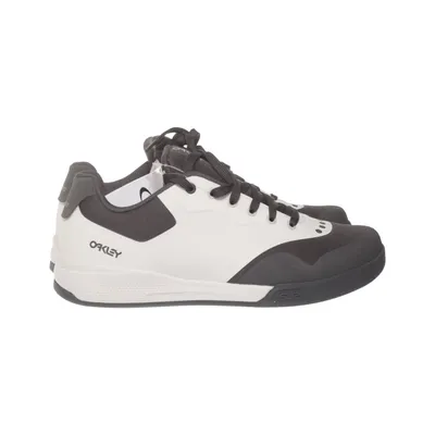 Sneaker (Weiß, Schwarz) von Oakley Polyurethan, Recyceltes Polyester