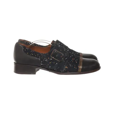 Chaussures à boucles (Noir, Multicolore) de Chie Mihara Cuir