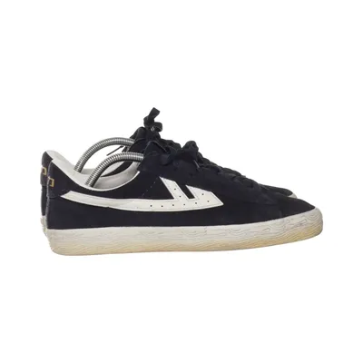 Sneakers (Blue, White) from Warrior