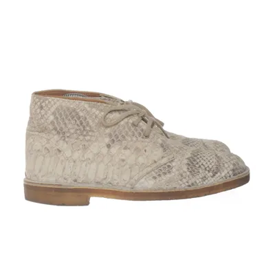Desert boots (White, Gray) from Clarks Originals Leather