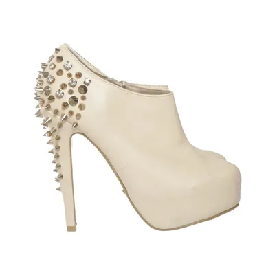 Laarzen met hak (Beige) van NLY Trend