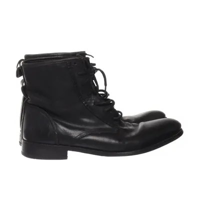 Laced boots (Black) from Shoe the Bear