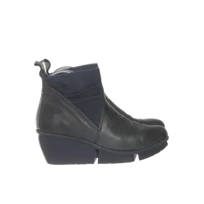 Wedges (Black) from Trippen