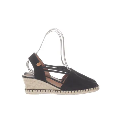 Wedges (Black) from Verbenas