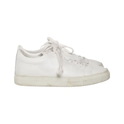Sneakers (White) from Borg