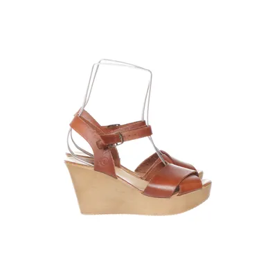 Wedges (Brown) from Effortless