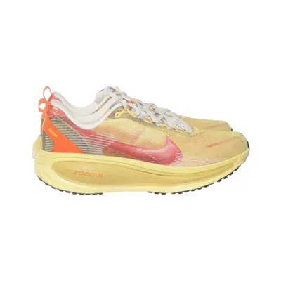 Running shoes (Yellow, Multicolored) from Nike
