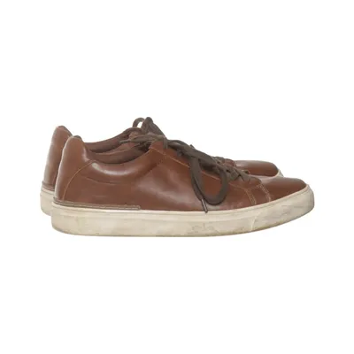 Sneakers (Brown) from Iguassu