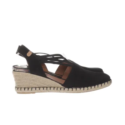 Wedges (Black, Beige) from Verbenas