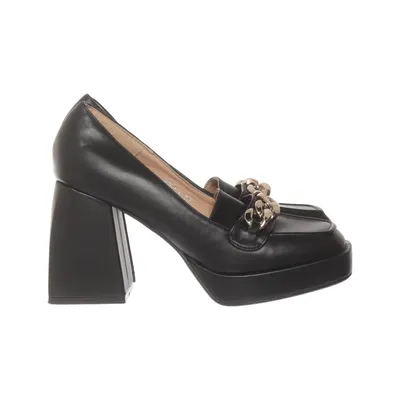 Loafers (Black) from Diamantique