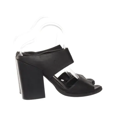 Mules (Black) from Ateljé