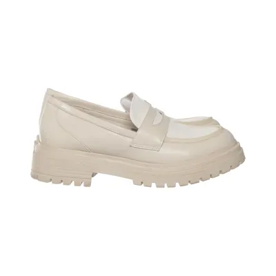 Loafers (Beige, White) from Super Mode