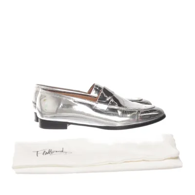 Loafers (Silverfärgad) från Flattered