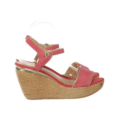 Wedges (Pink) from Kanna
