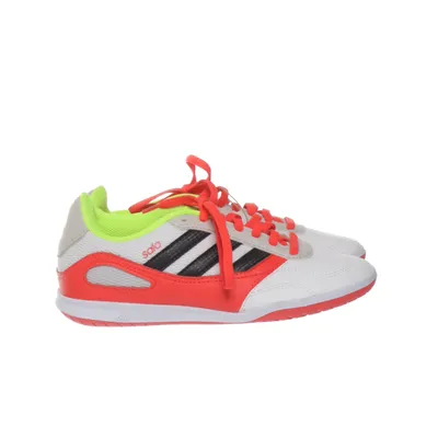 Baskets (Blanc, Rouge, Noir) de Adidas