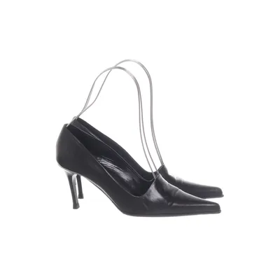 Pumps (Black) from Oxmox