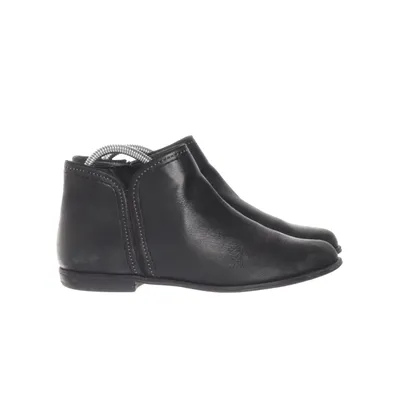 Boots (Svart) från Hand Crafted
