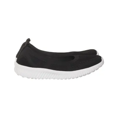 Slip-ons (Black, White) from Soft Comfort by Wildflower