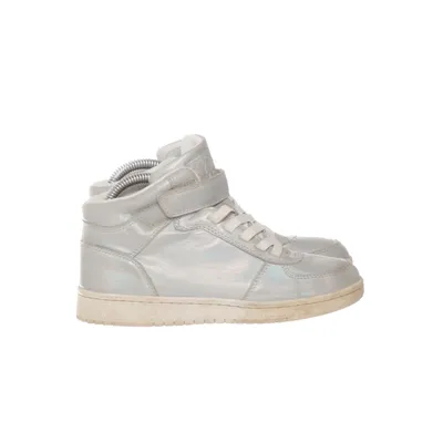 Sneakers (Silver) from DinSko
