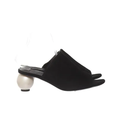 Mules (Svart) från Mother of Pearl Skinn