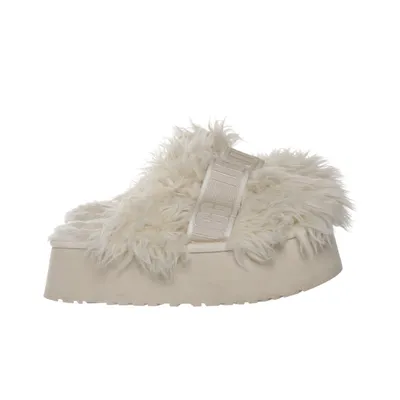 Tofflor (Sustainable Fluff Momma) från UGG