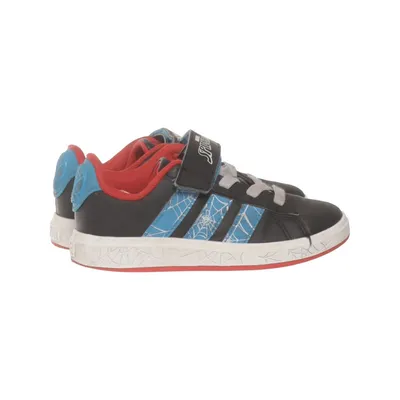 Chaussons de gymnastique (Noir, Bleu, Rouge) de Adidas x Marvel