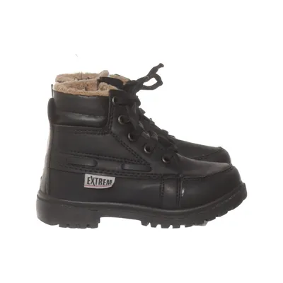 Laced boots (Extrem) from Extrem
