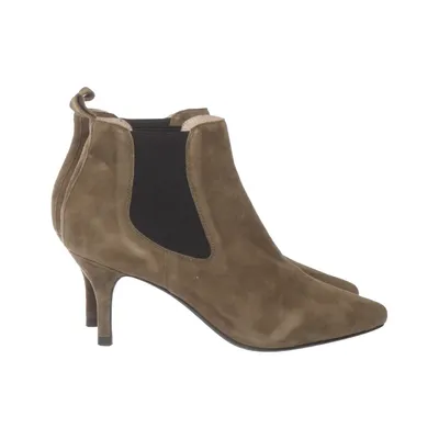 Heeled boots (Brown) from Shoe the Bear