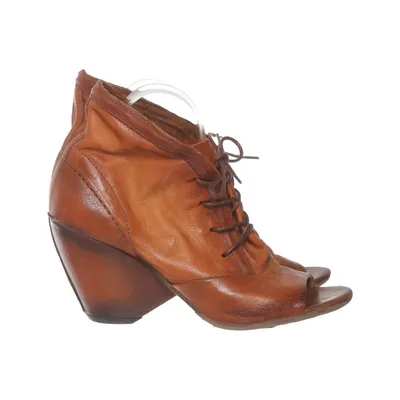 Bottes à talons (Marron) de AirStep